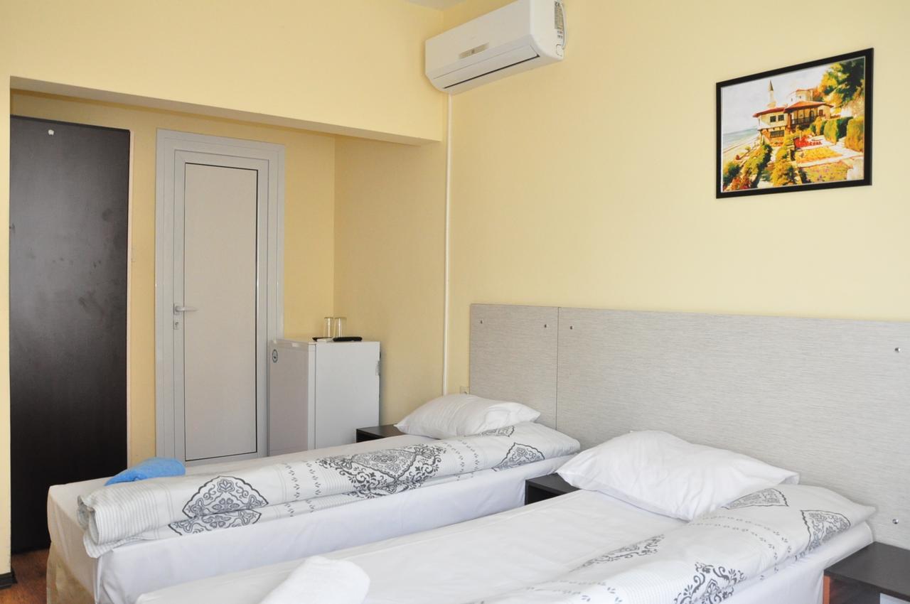 Guest Rooms Simona Opanets Extérieur photo