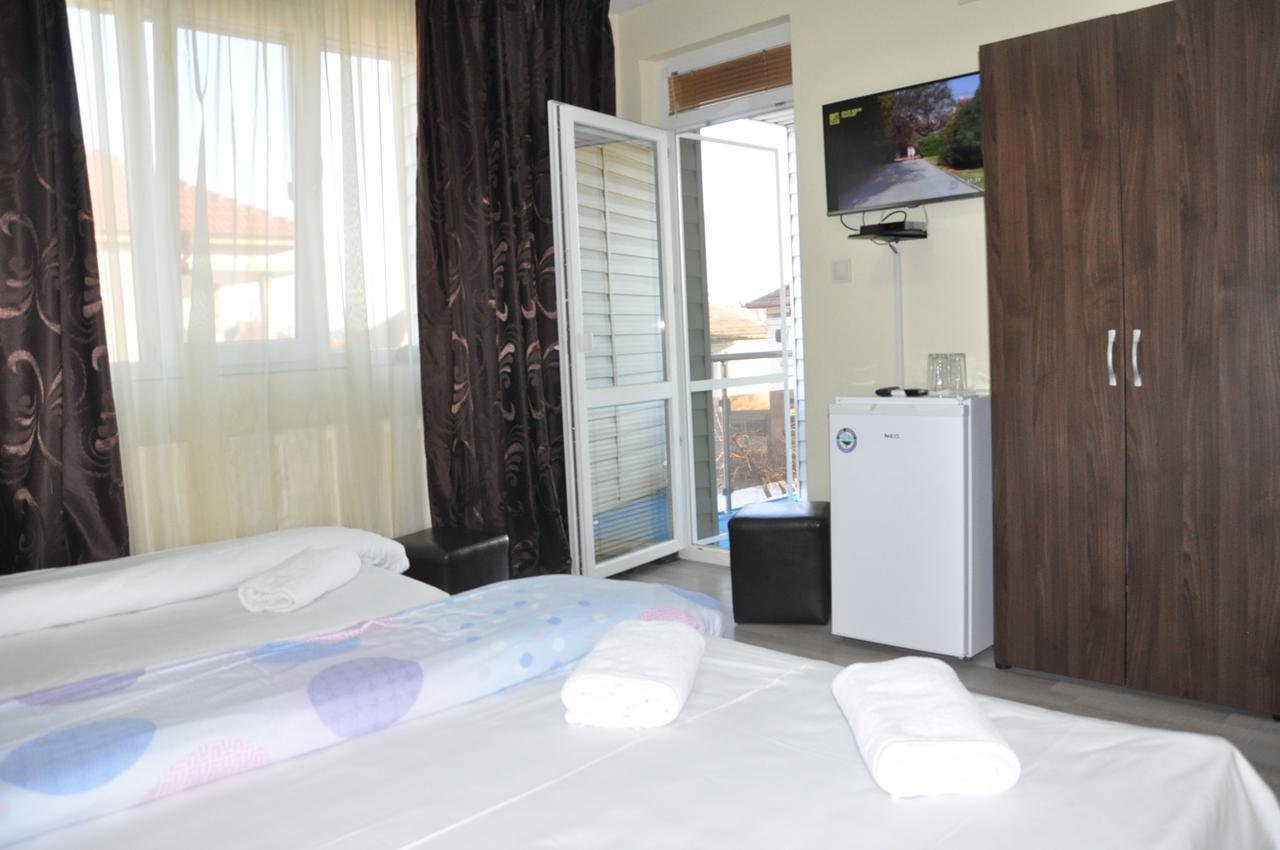 Guest Rooms Simona Opanets Extérieur photo